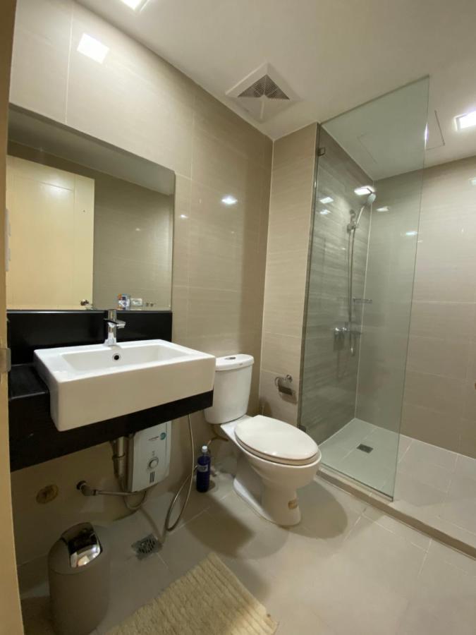 Spacious Condo In Venice Luxury Residences Taguig Kültér fotó