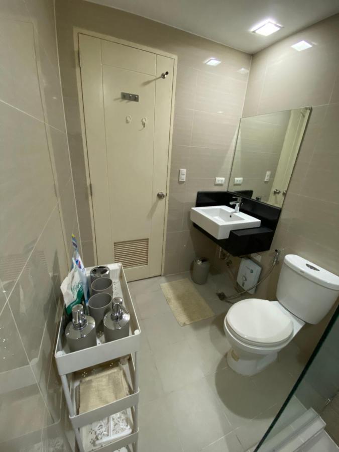Spacious Condo In Venice Luxury Residences Taguig Kültér fotó