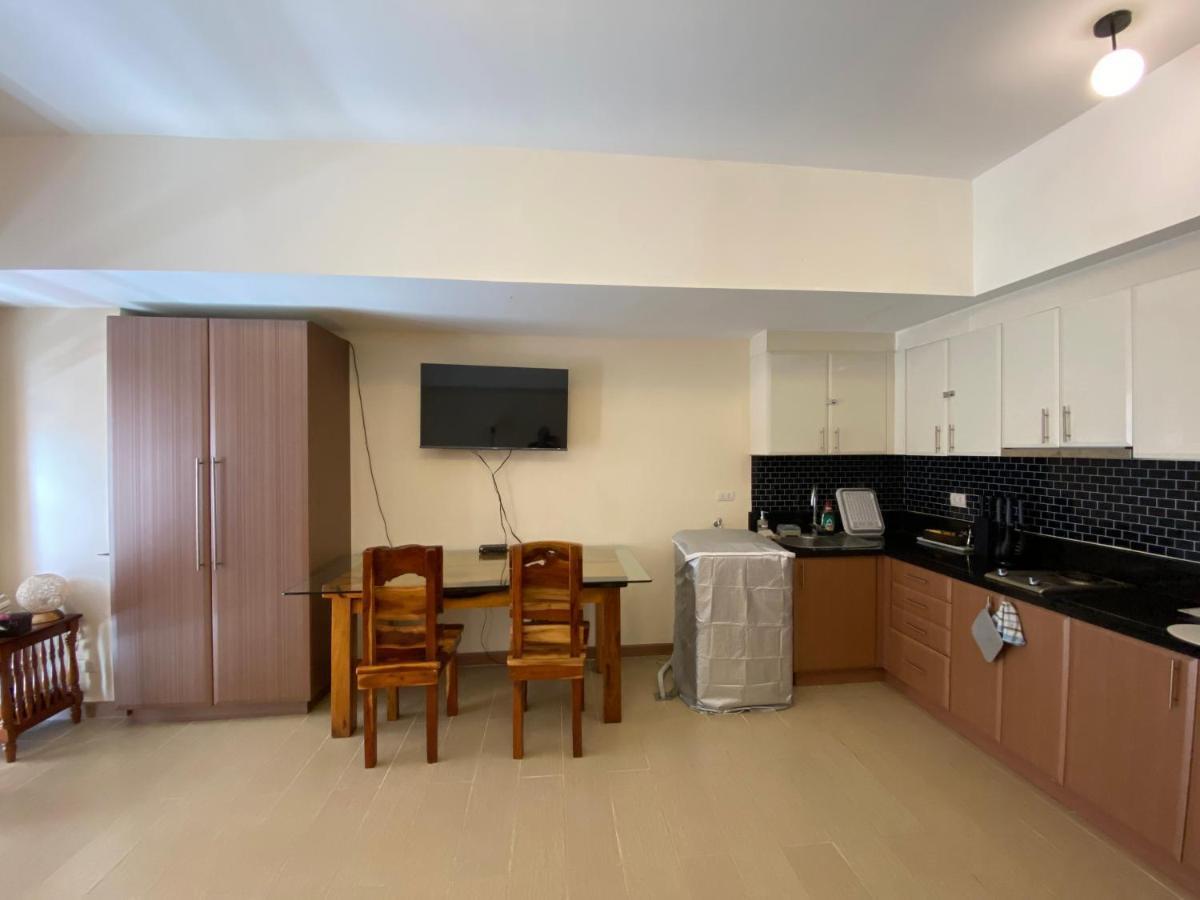 Spacious Condo In Venice Luxury Residences Taguig Kültér fotó